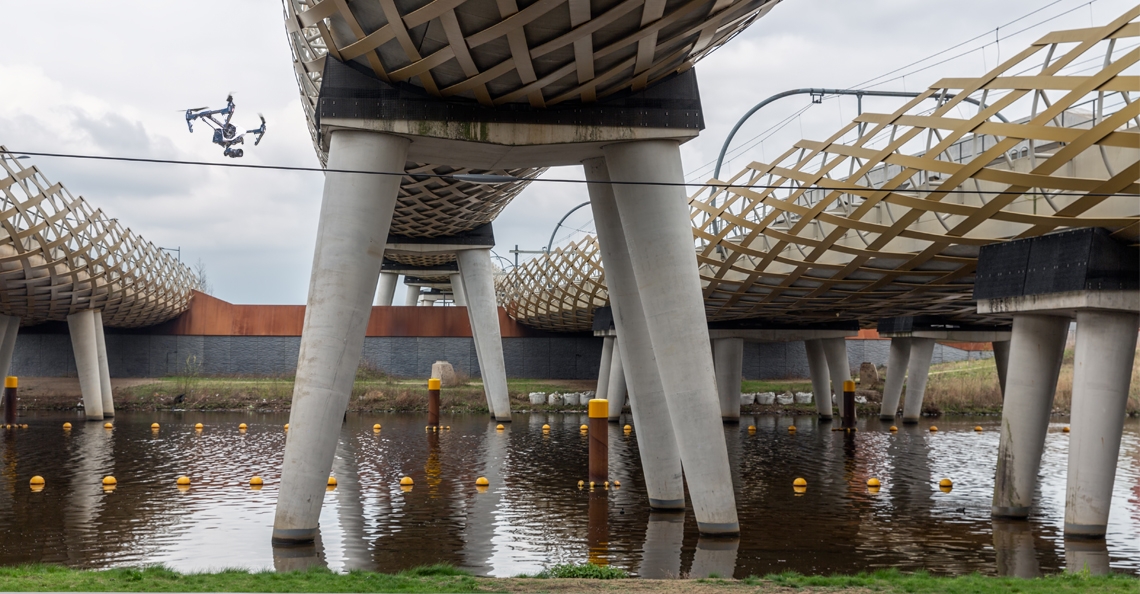 1574158962-prorail-onderzoekt-de-mogelijkheid-om-bruginspecties-uit-te-voeren-met-kunstmatig-intelligente-drones-2019.jpg