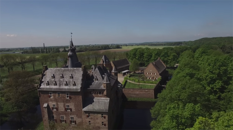 Ruïne de Korevaar Heteren en kasteel Doorwerth