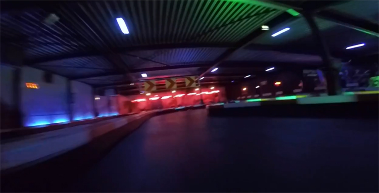 Drone racing op kartbaan de Uithof, Den Haag