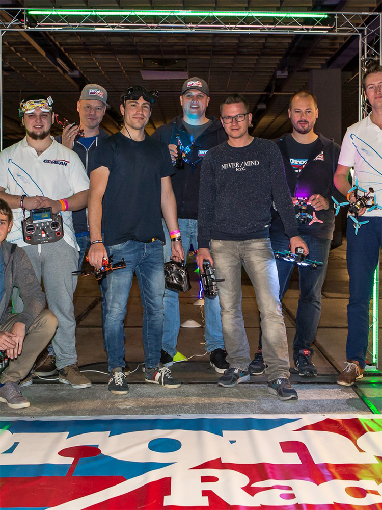 Boek je droneracing demonstratie via DroneDemos.nl