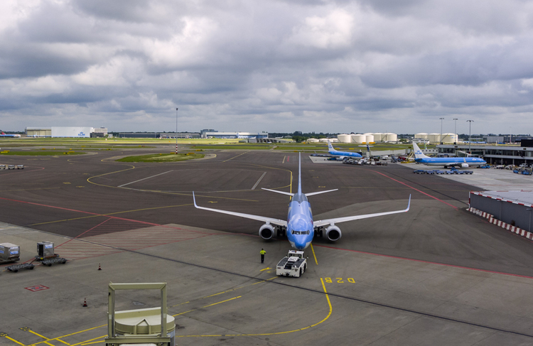 KLM wil proeven doen met drones op Goningen Airport Eelde